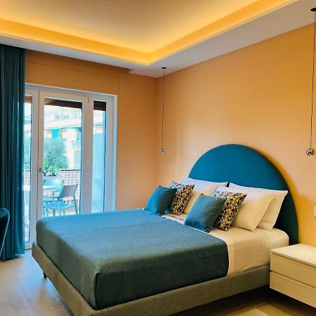 Yourhome - Lucrezia Suites Сорренто Экстерьер фото